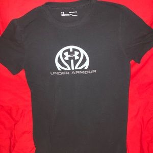 Under Armor T shirt